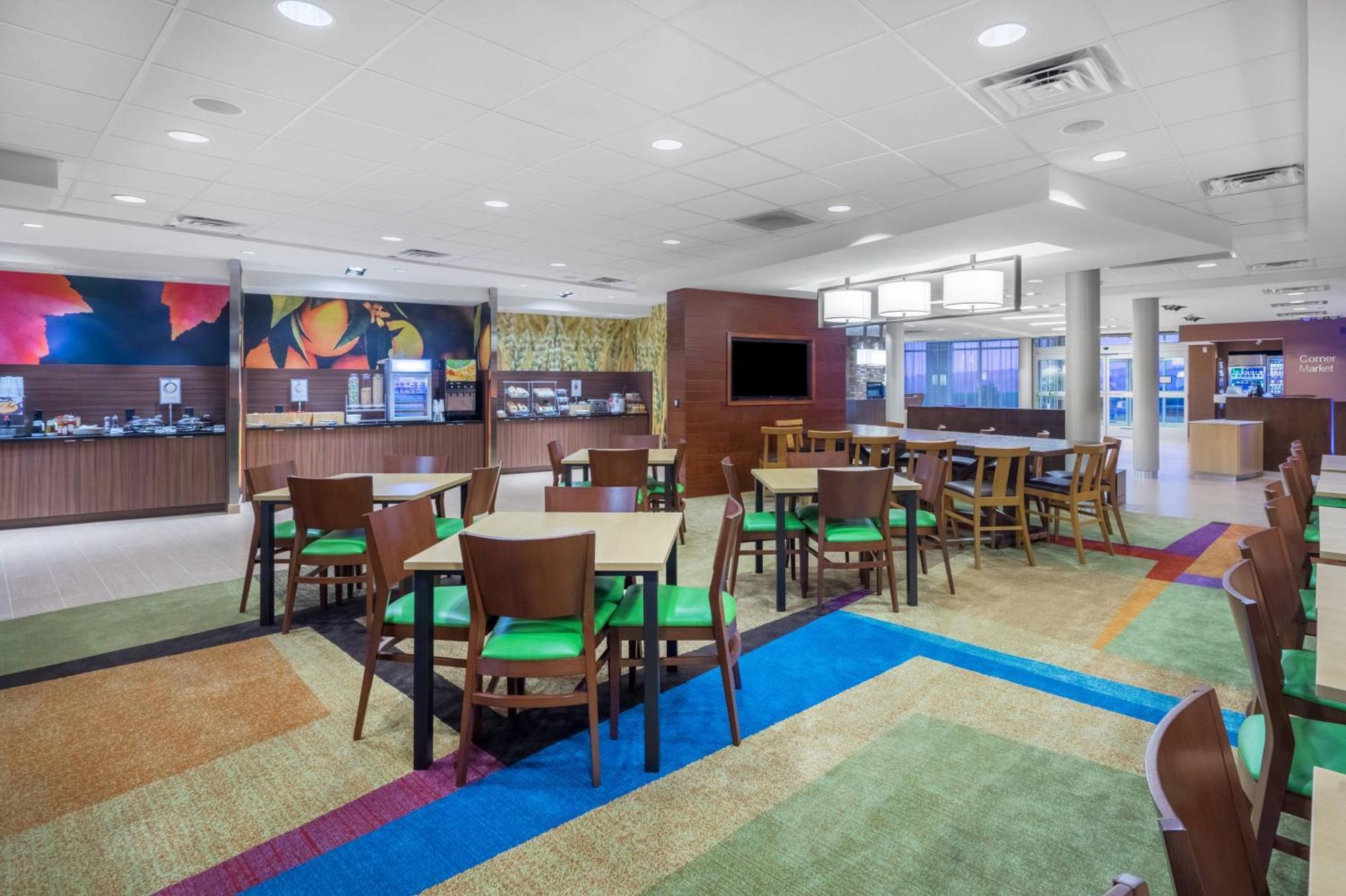 Fairfield Inn & Suites By Marriott Bloomsburg Exterior photo